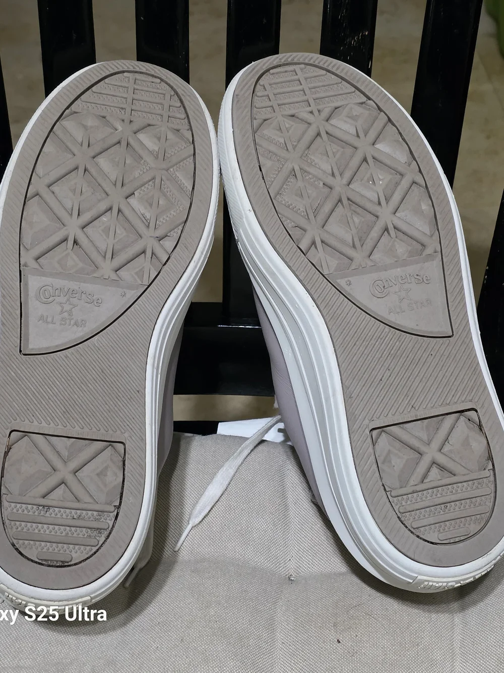 Converse Gray High-Top Sneakers with White Soles Uaed Size 8.5